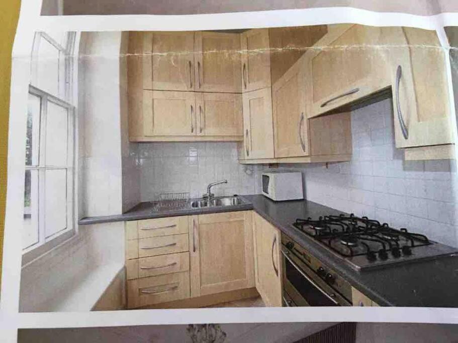 Stunning Arty Apartment In The Heart Of Clifton Bristol Ngoại thất bức ảnh